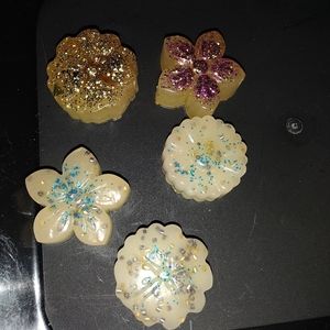 Handmade paper weight